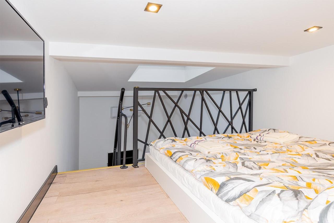 Apartament Typu Premium 200 M. Od Starowki !!! Sandomierz Exterior photo